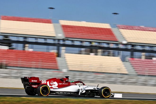 2019年F1バルセロナテスト1回目　アントニオ・ジョビナッツィ　アルファロメオC38