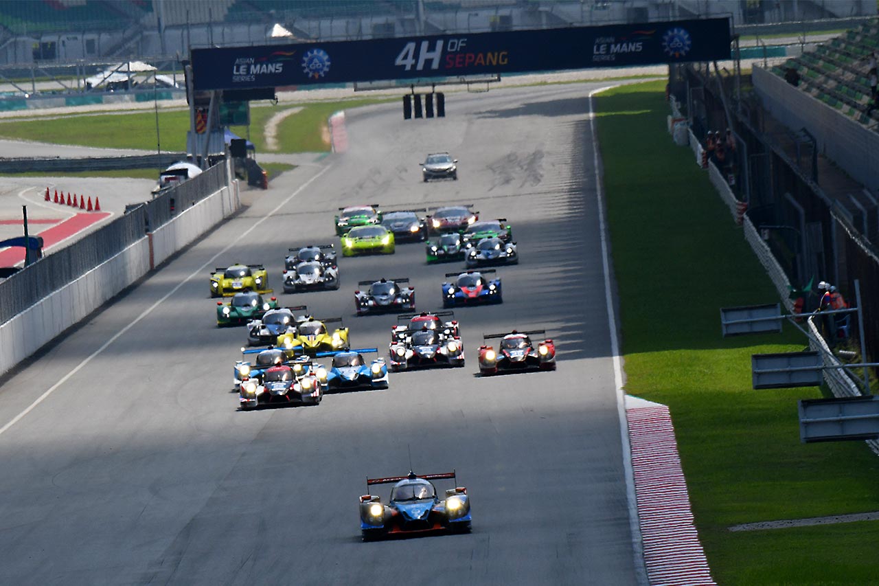 アジアン・ル・マン第4戦セパン　スタートシーン