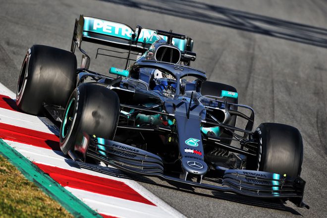 2019年F1バルセロナテスト2回目　バルテリ・ボッタス　メルセデスW10