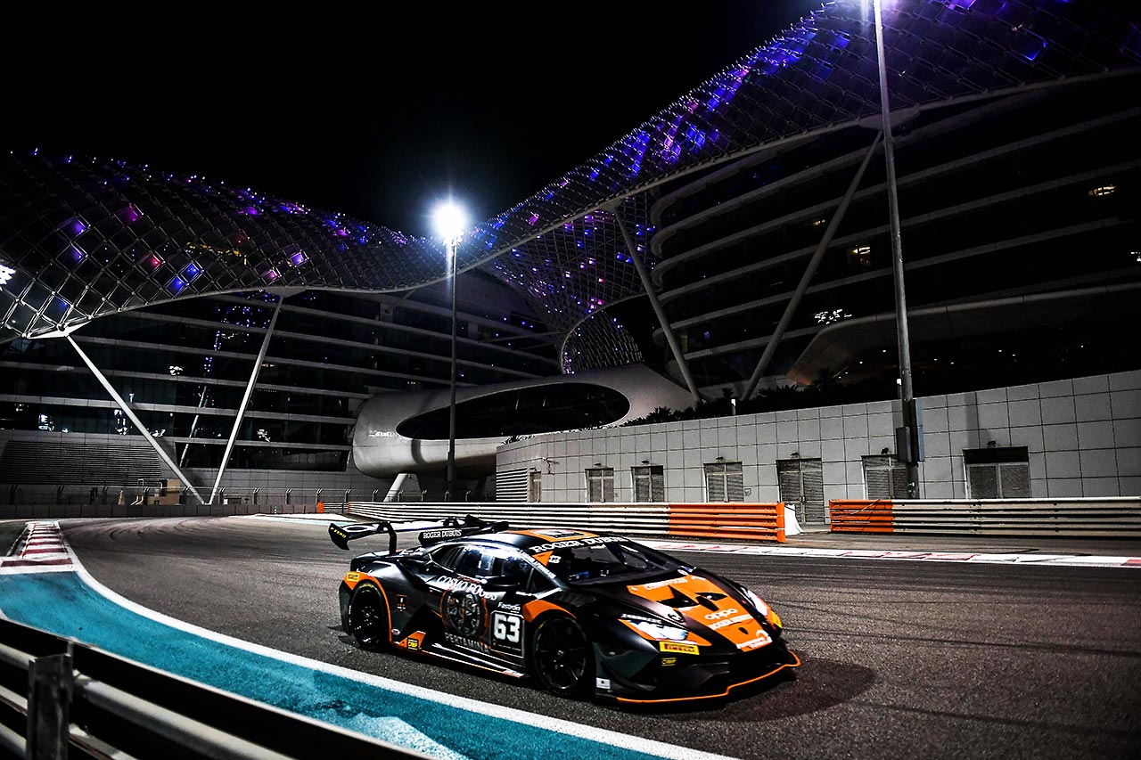 笠井／プハッカ組のランボルギーニ・ウラカン・スーパートロフェオ