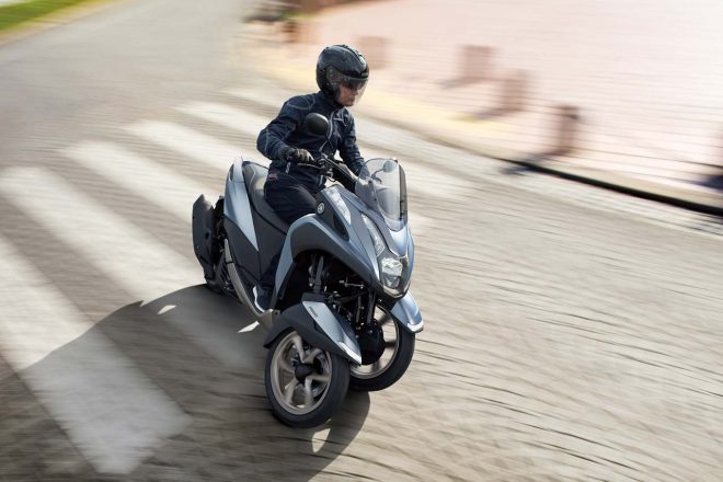 ヤマハ・トリシティ125（マットペールブルーメタリック2）