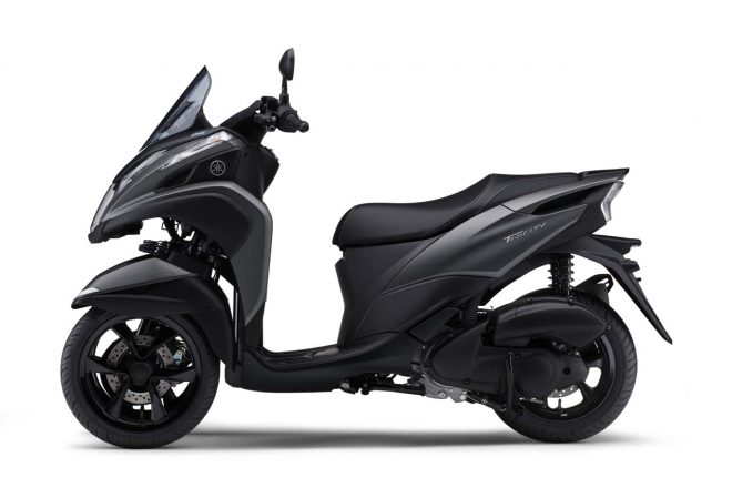 ヤマハ・トリシティ125 ABS（マットグレーメタリック3）