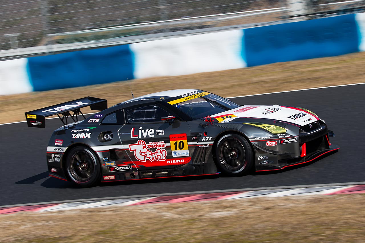 GAINER TANAX triple a GT-R