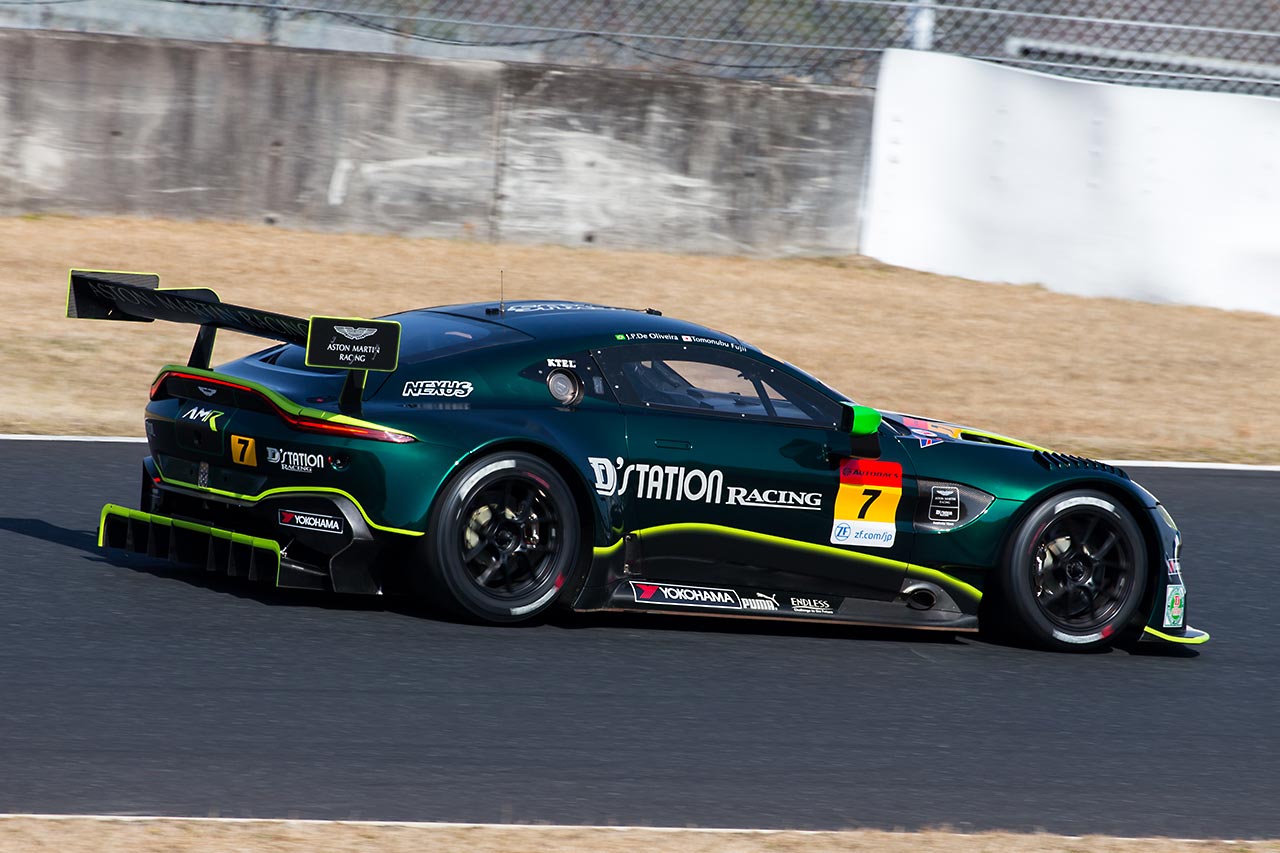 D'station Vantage GT3