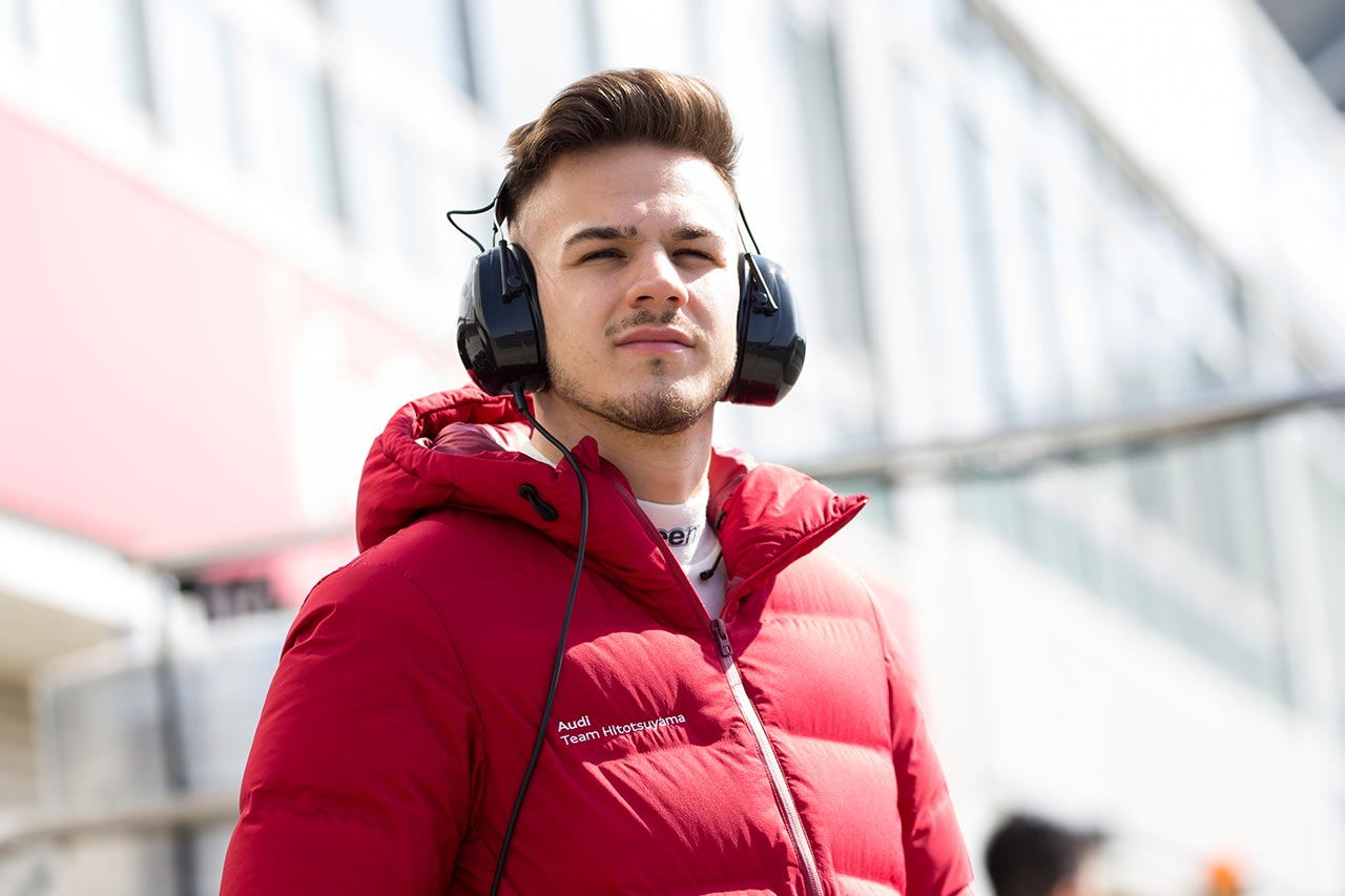 Hitotsuyama Audi R8 LMSをドライブしたアレッシオ・ピカリエロ