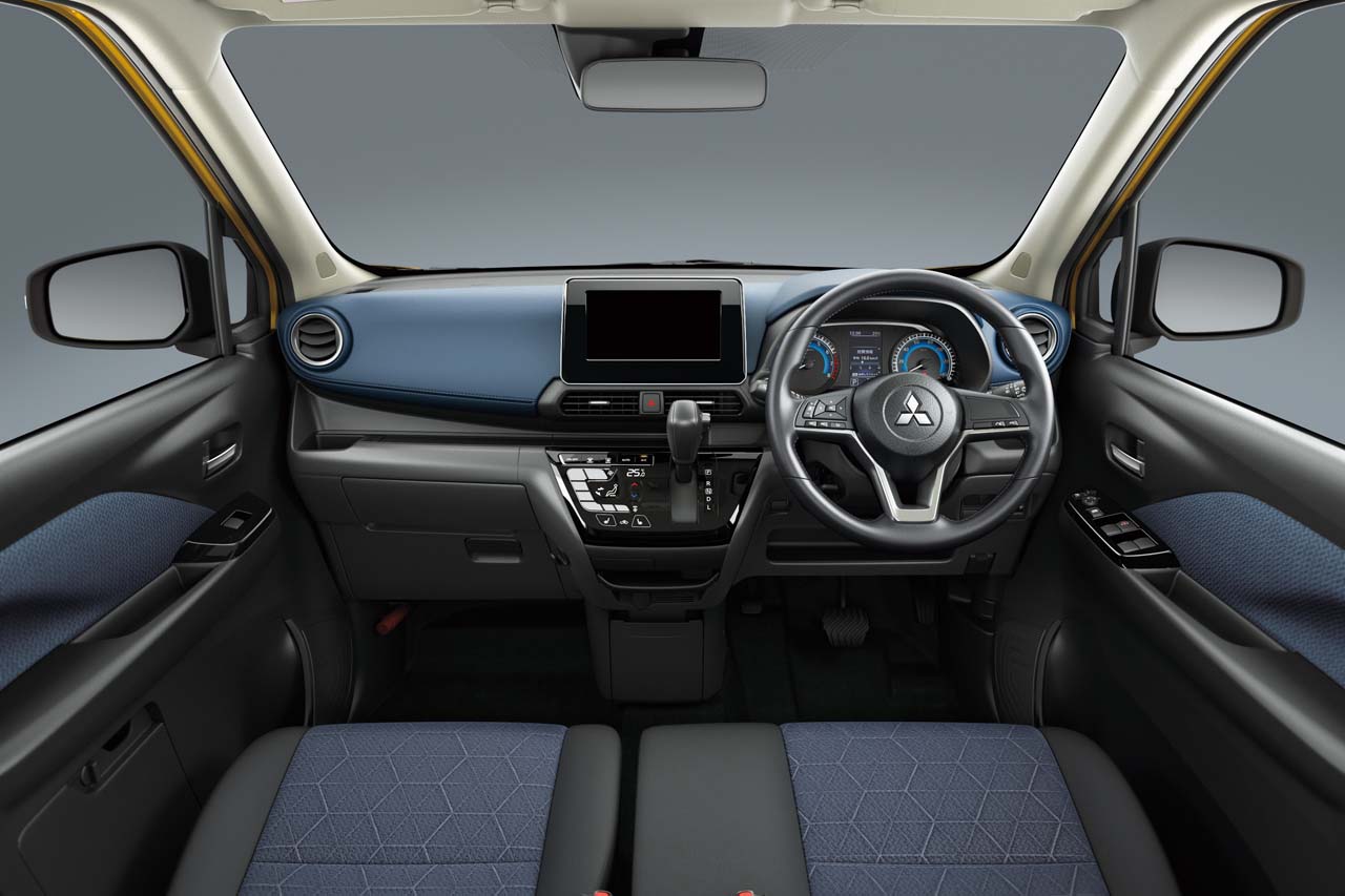 ミツビシekクロス／インテリア