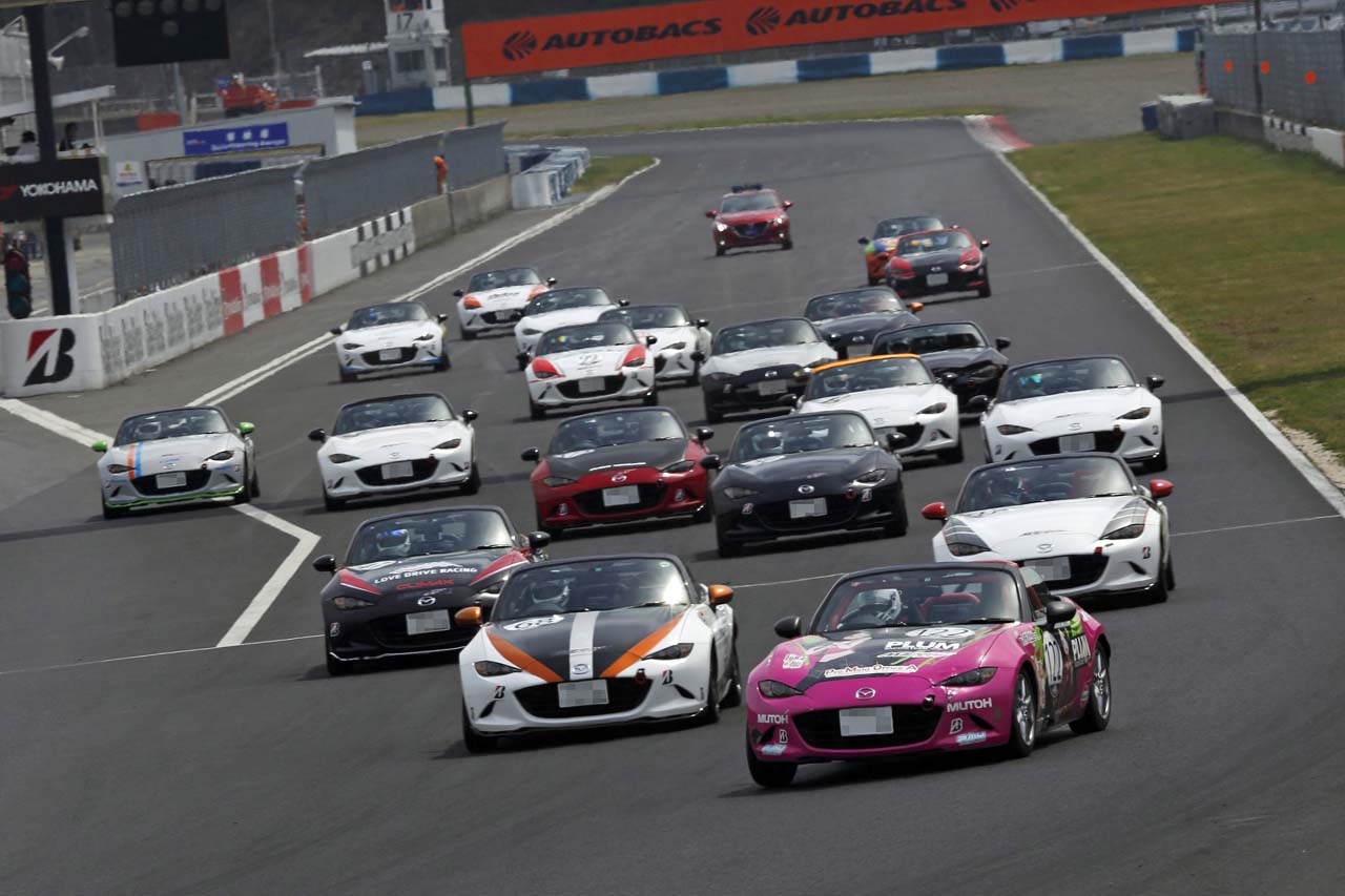 ロードスター・パーティレースIII