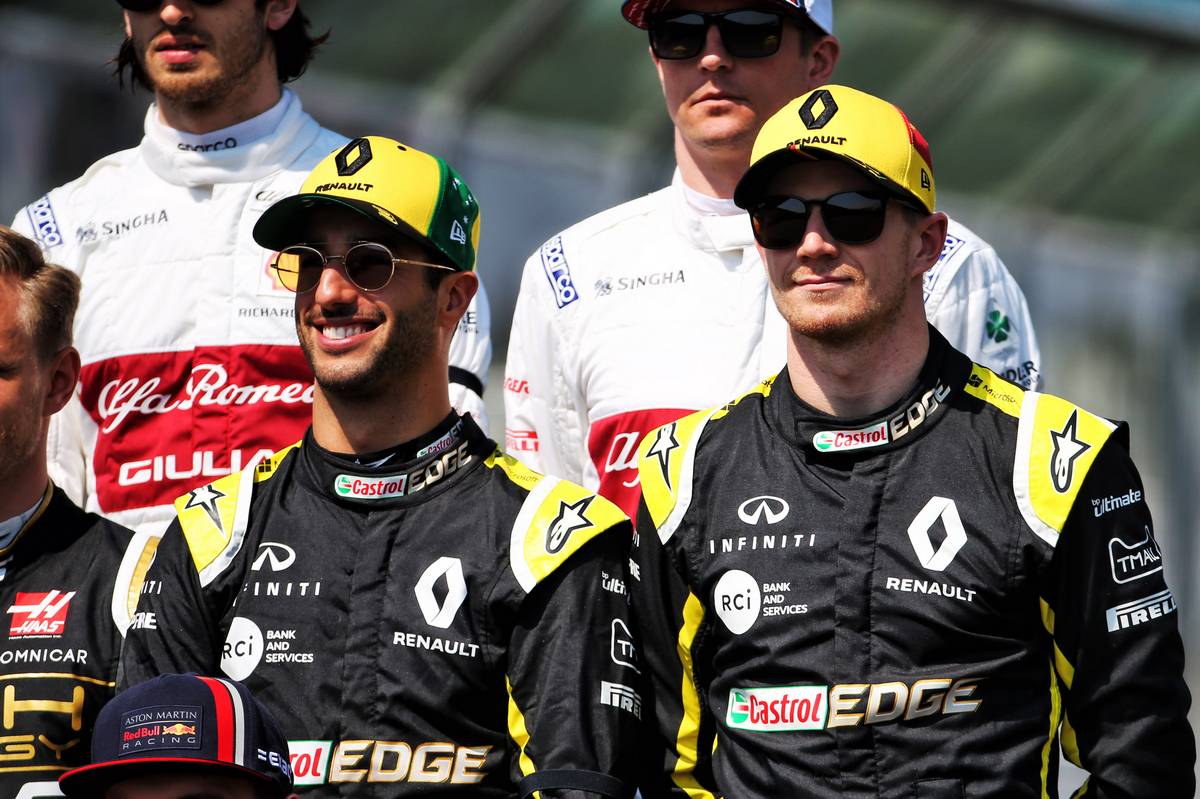 2019年F1開幕戦オーストラリアGP決勝日　ニコ・ヒュルケンベルグ、ダニエル・リカルド