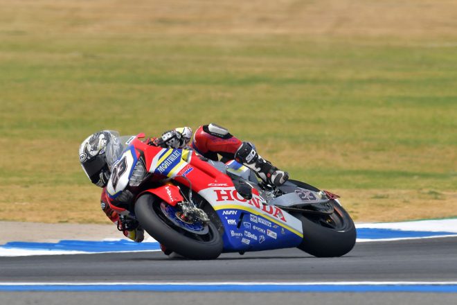 第2戦タイのレース1、マシンの振動に苦しめられリタイアを余儀なくされた清成