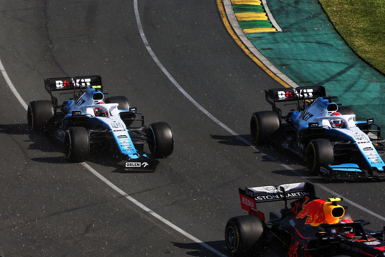 2019年F1第1戦オーストラリアGP　ピエール・ガスリー（レッドブル・ホンダ）との接触でロバート・クビサ（ウイリアムズ）のウイングが破損