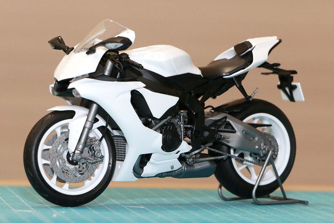森園れんさんが作ったタミヤ 1／12 ヤマハYZF-R1M