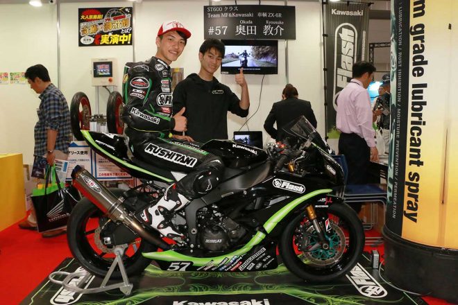 全日本ST600に参戦する奥田教介と家根谷大晟