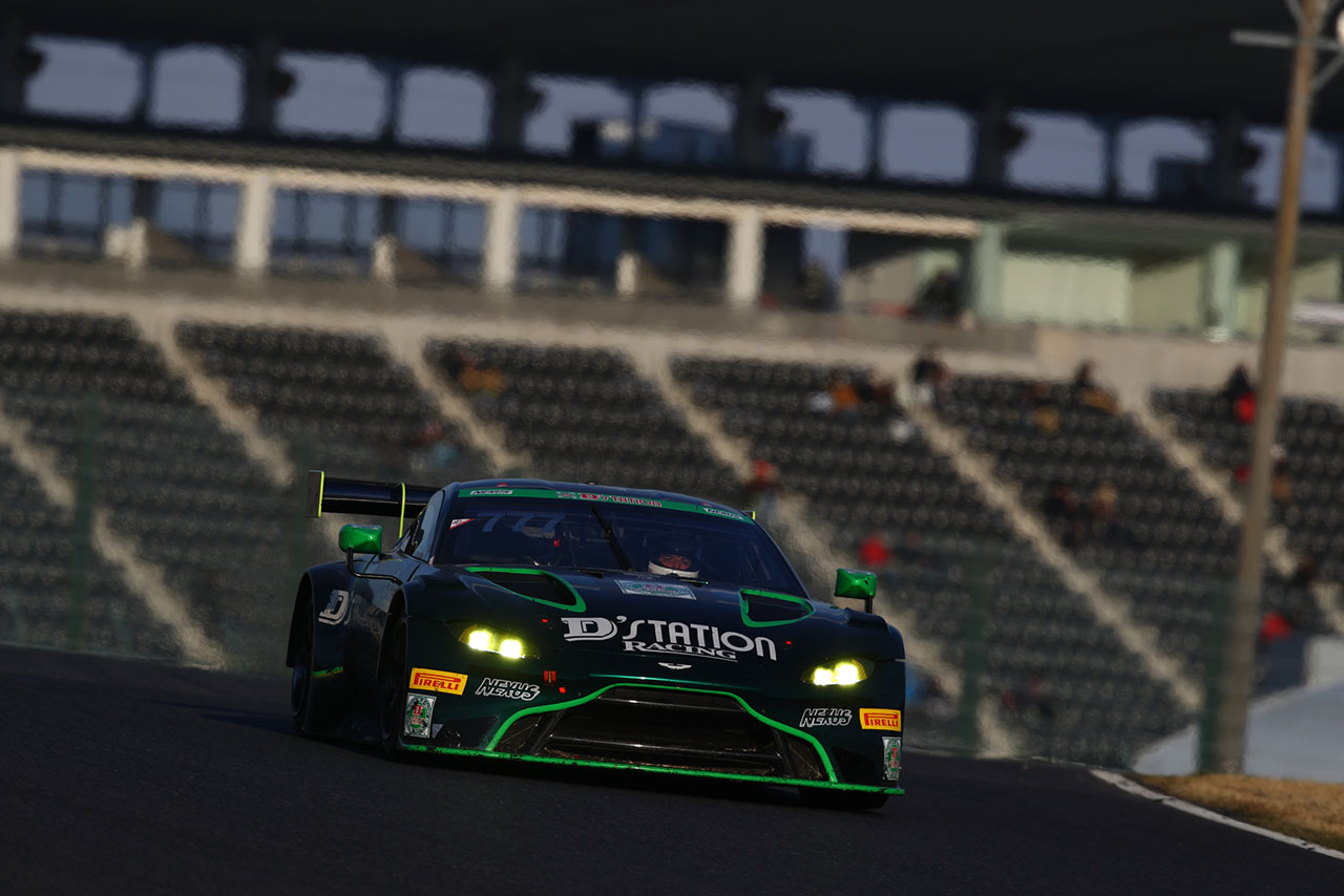 デビューウインを飾った777号車 D’station Vantage GT3