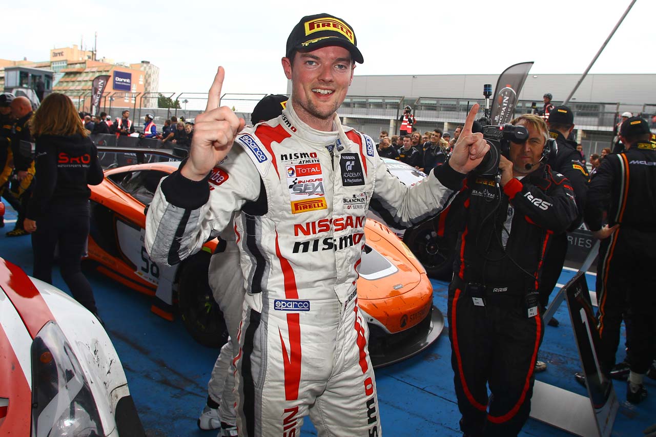 2019年IGTC第2戦カリフォルニア8時間でKCMGの25号車ニッサンGT-RニスモGT3をドライブするアレックス・バンコム