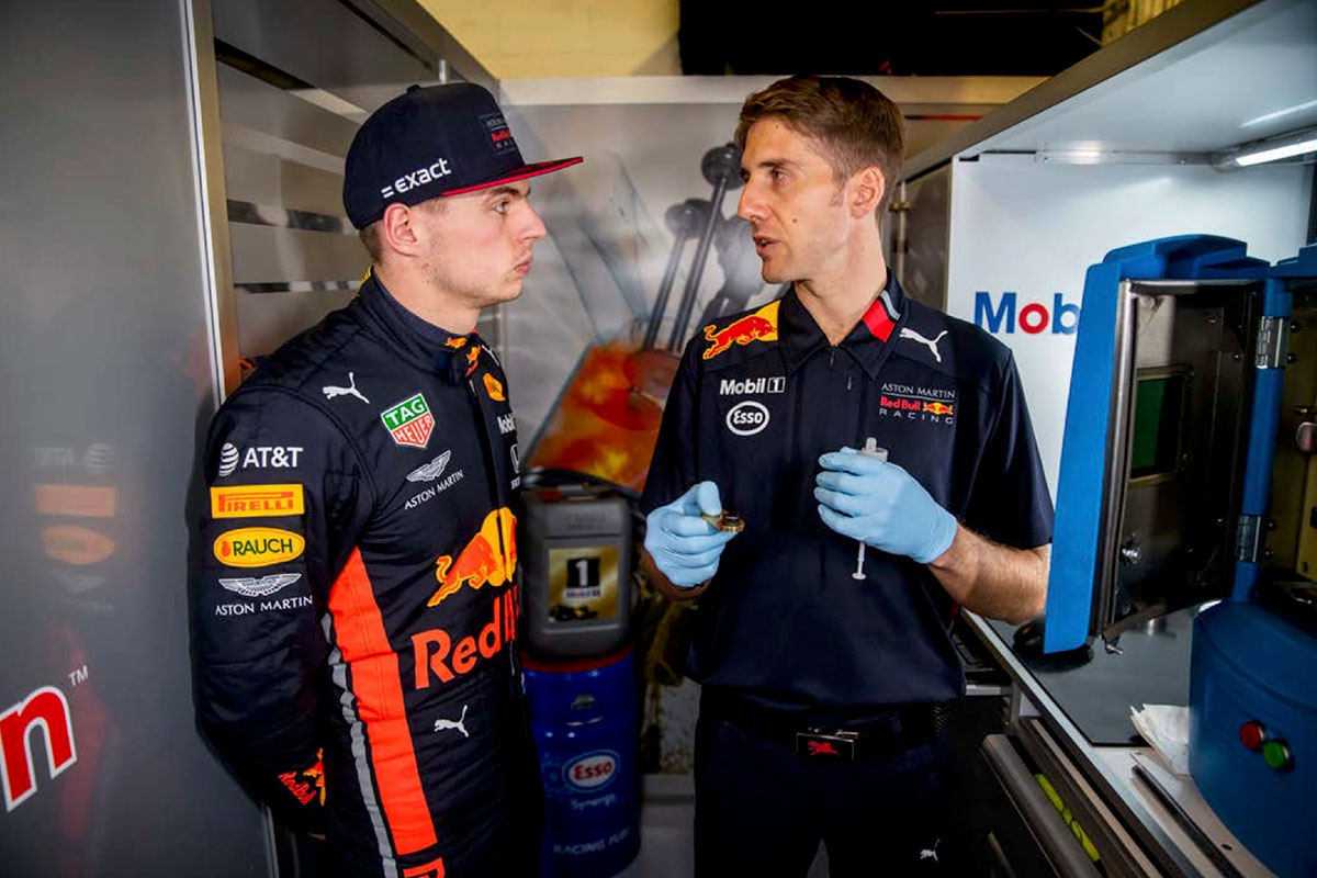 2019年のレッドブル・ホンダは燃料と潤滑油にエクソンモービルを使用