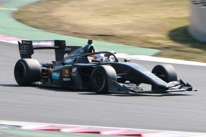 ルーキー勢トップタイムをマークした坪井翔（JMS P.MU／CERUMO・INGING）