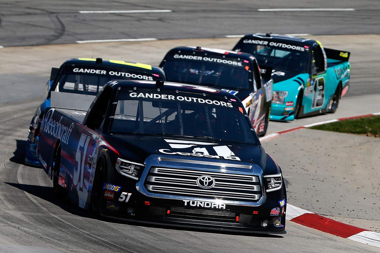 ガンダー・アウトドアズ・トラック・シリーズ第4戦を制したカイル・ブッシュ（トヨタ・タンドラ）