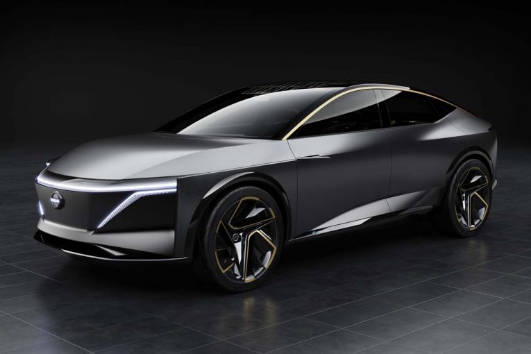 ニッサンから新型セダン登場へ 上海モーターショー19でワールドプレミア クルマ Autosport Web