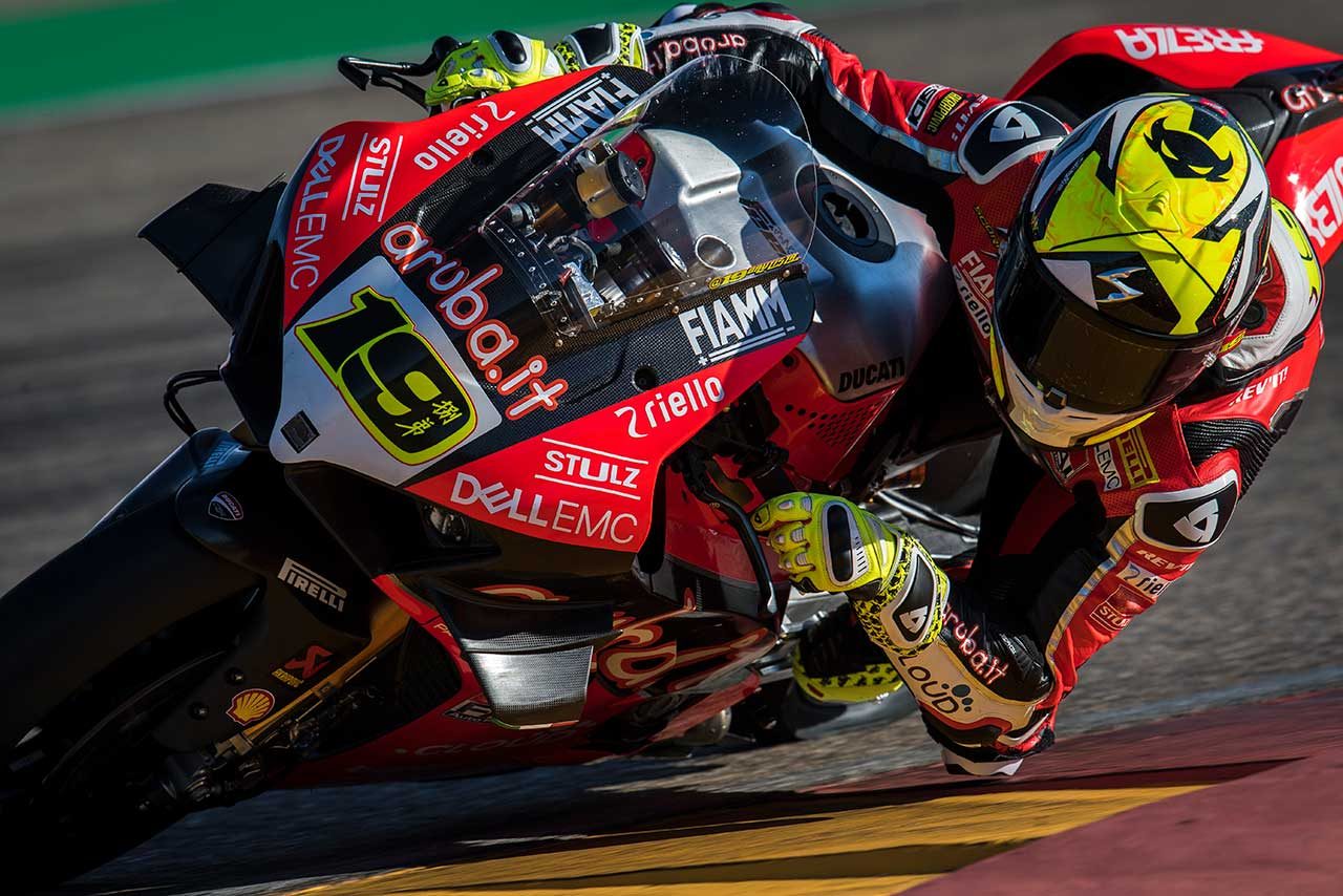 アルバロ バウティスタ Aruba It レーシング ドゥカティ バウティスタがsbk第3戦アラゴンで他を圧倒する3連勝 チームメイトのデイビスは今季初表彰台獲得の画像 写真 1 Autosport Web アルバロ バウティスタ Aruba It レーシング ドゥカティ バウティスタがsbk第3戦アラゴンで他を圧倒する3連勝 チームメイトのデイビスは今季初表彰台獲得の画像 写真 1 Autosport Web