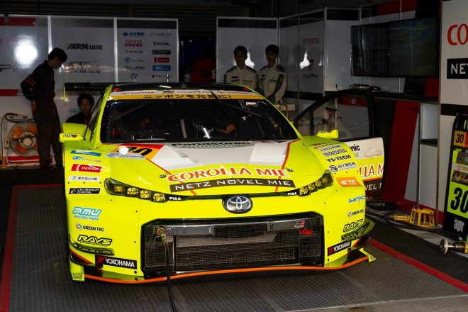 30号車TOYOTA GR SPORTS PRIUS PHV apr GT／2019スーパー第1戦岡山