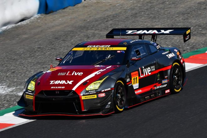 11 GAINER TANAX GT-R