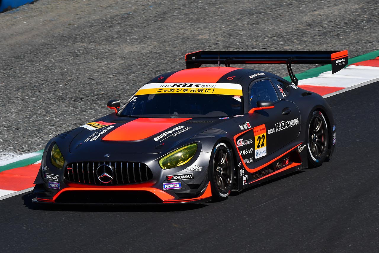 22　アールキューズ AMG GT3
