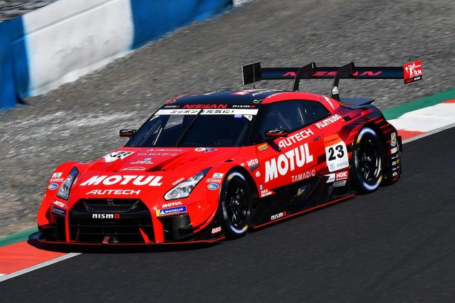 23　MOTUL AUTECH GT-R