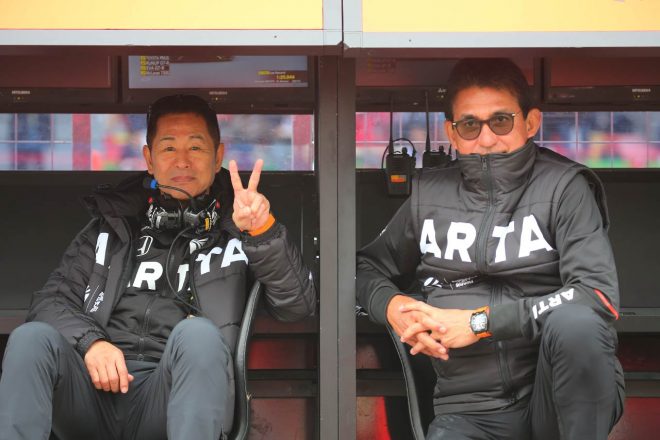 ARTAの土屋圭市エグゼクティブ・アドバイザーと鈴木亜久里総監督／2019スーパーGT第1戦岡山