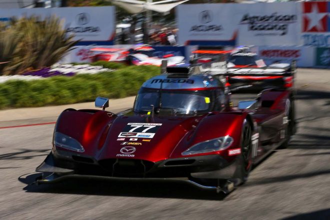 マツダチーム・ヨーストの77号車マツダRT24-P