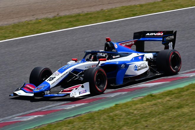 18　小林可夢偉（carrozzeria Team KCMG） トヨタ／TRD Biz-01F