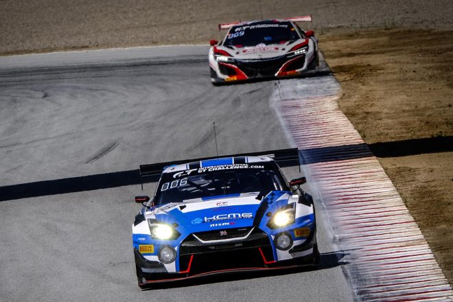 日本車としてIGTCで奮闘するKCMGのニッサンGT-Rとホンダ・チーム・モチュールのNSX GT3
