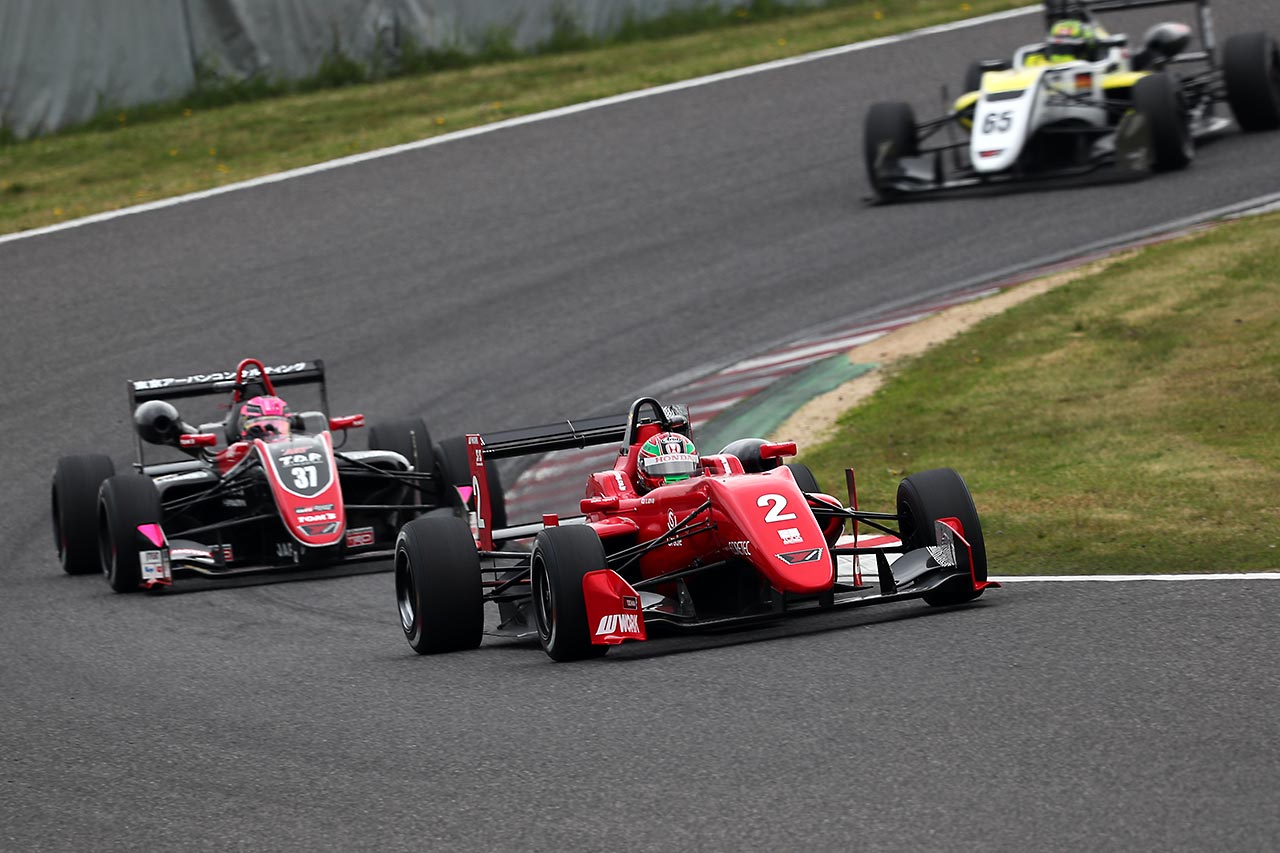 大湯都史樹と小高一斗、エナム・アーメドのバトル