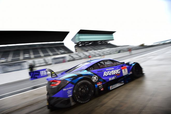 RAYBRIG NSX-GTはリヤエンドがカラーリングされていないまま登場した