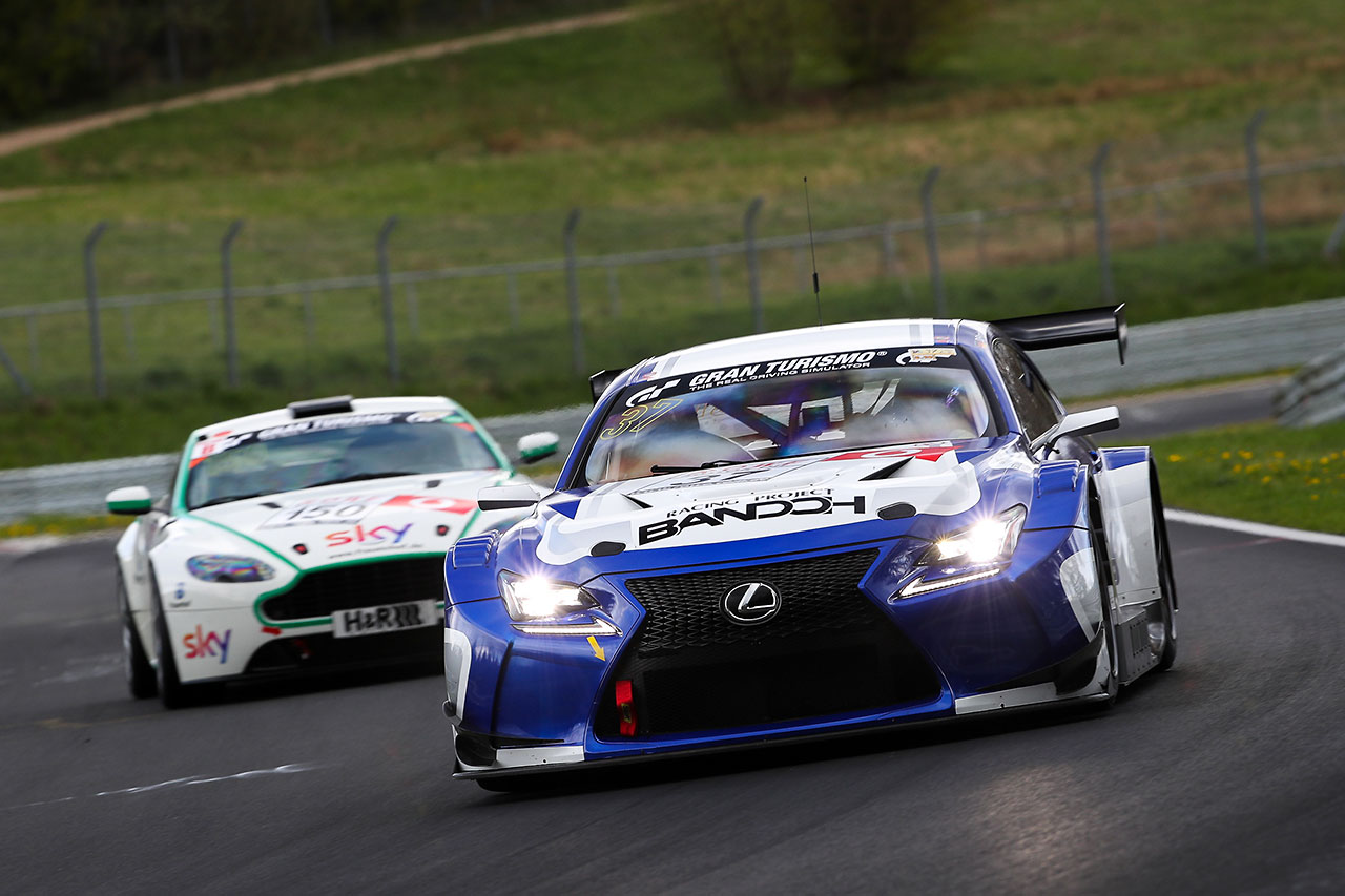 バンドウレーシング・ウィズ・ノーベルレーシングのレクサスRC F GT3