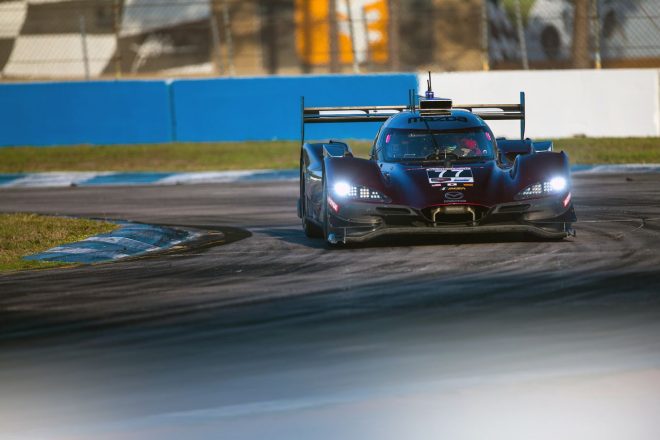 マツダチーム・ヨーストのもう一台、77号車はトリスタン・ヌネスとオリバー・ジャービスがドライブする