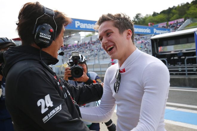 クラス2番手で予選Q1を突破したサッシャ・フェネストラズ(リアライズ 日産自動車大学校 GT-R)