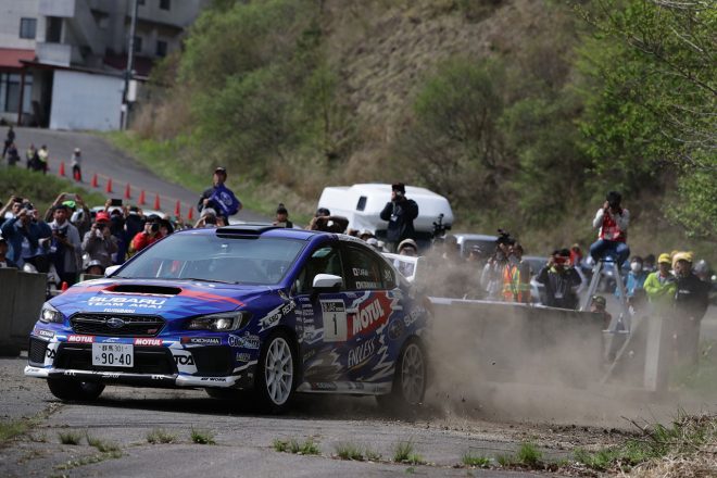 新井敏弘／田中直哉（スバルWRX STI）