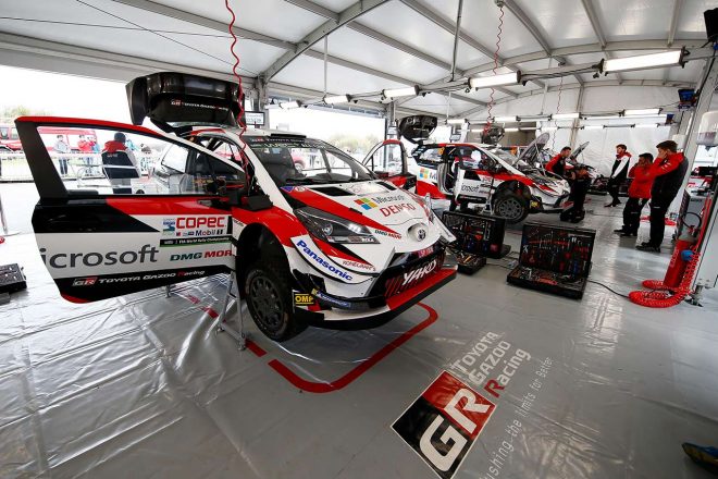 サービスパークでメンテナンスされるトヨタ・ヤリスWRC