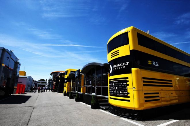 2019年F1第5戦スペインGP　ルノー　モーターホーム
