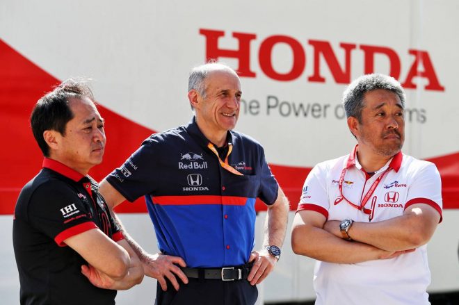 2019年F1第5戦スペインGP　左からホンダ田辺豊治F1テクニカルディレクター、トロロッソのフランツ・トスト代表、ホンダ山本雅史F1マネージングディレクター