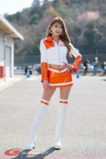 辻門アネラ auレースアンバサダー 2025年/スーパーGTの写真①