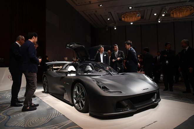 会場にはダラーラ・ストラダーレなどスーパースポーツカーが展示された。