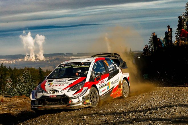 ヤリ-マティ・ラトバラ（トヨタ・ヤリスWRC）