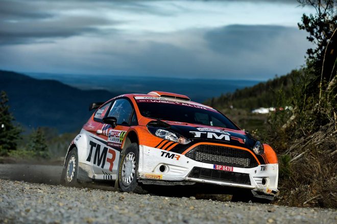 勝田貴元がドライブするフォード・フィエスタR5