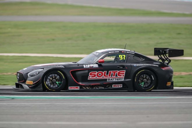 ソリット・インディゴ・レーシングの97号車メルセデスAMG GT3