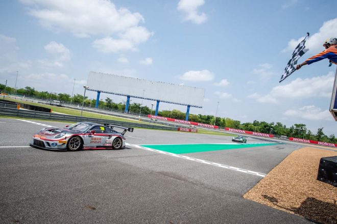 パンサー／AASモータースポーツの918号車ポルシェ911 GT3 R