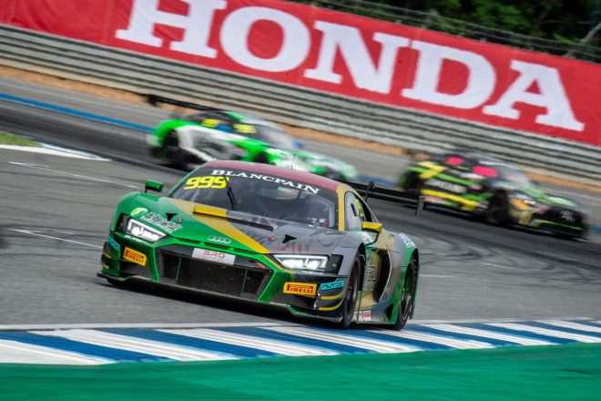 アウディスポーツ・アジアチーム・TSRTの999号車アウディR8 LMS