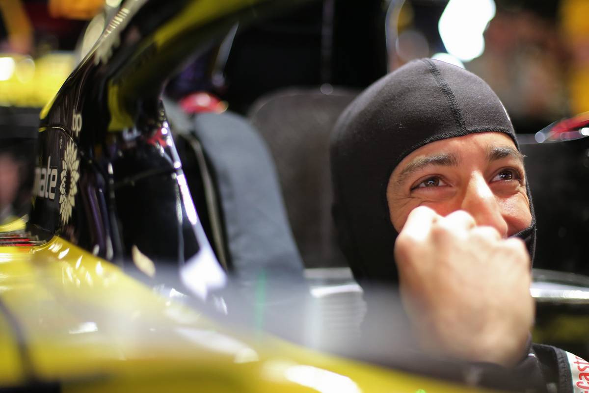 苦しくても笑顔は絶やさないリカルドさん。内心はどうでしょう？