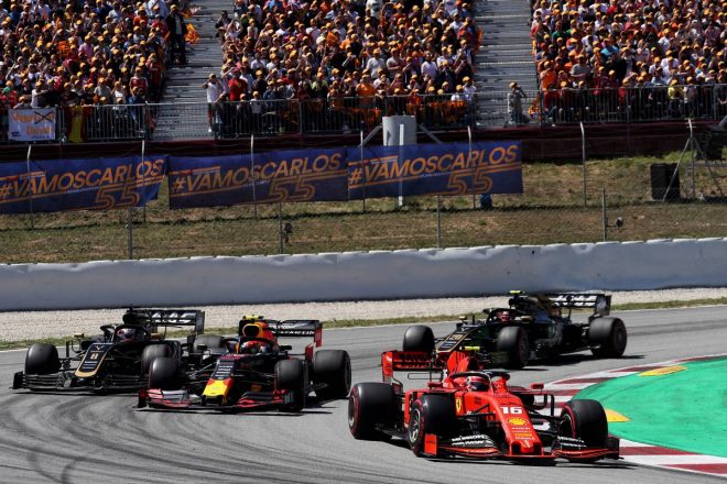 ルクレール、ハース2台とバトルを繰り広げるピエール・ガスリー