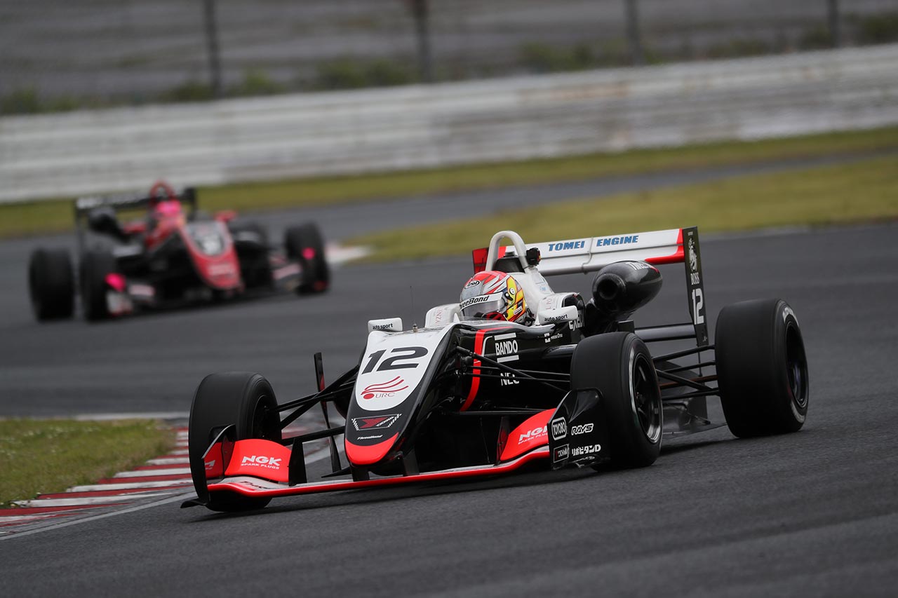 復帰後初表彰台を獲得した大津弘樹（ThreeBond F319）